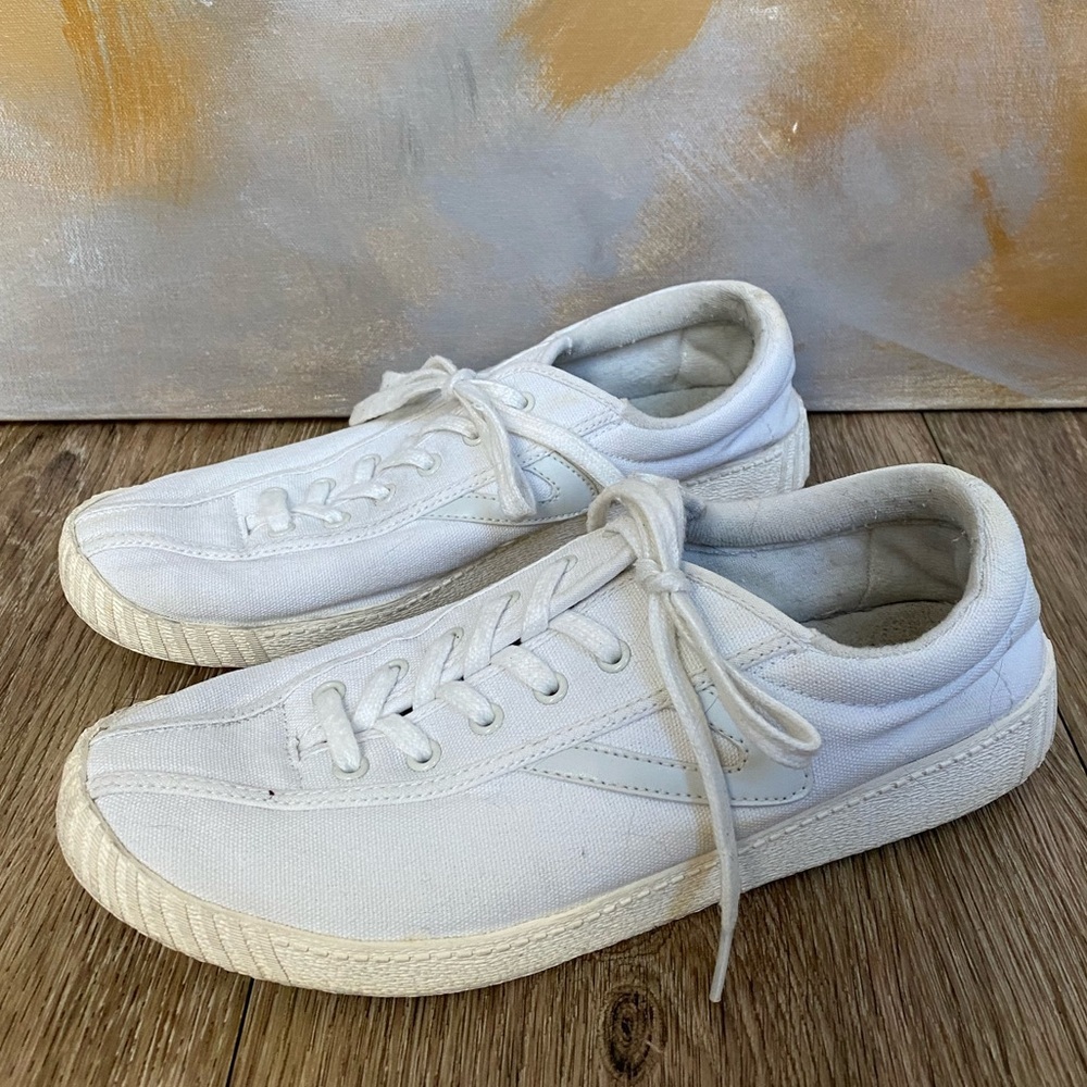 Vintage Tretorn Nylite Plus Canvas Sneaker in White Size 9.5 - Picture 3 of 11